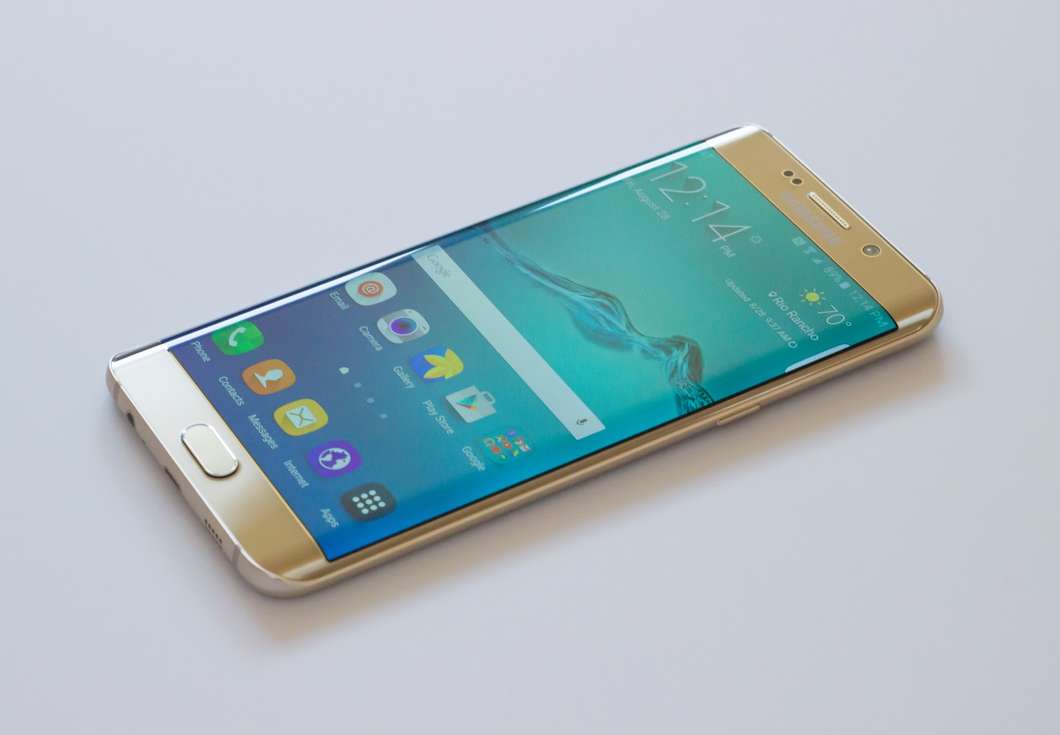 AMOLED-дисплей Samsung Galaxy S8 показали на видео AMOLED-дисплей Samsung Galaxy S8 показали на видео